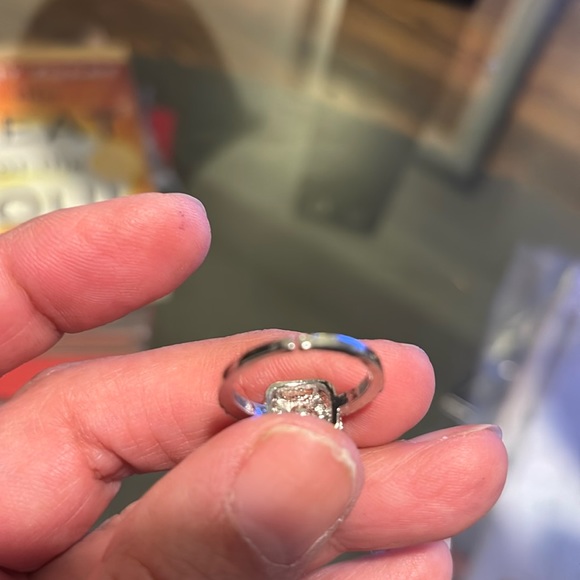 Three piece jewelry set - Picture 5 of 5